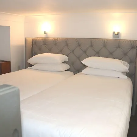 Golden Tulip De Paris Cannes