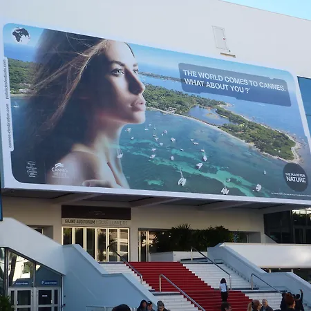 Golden Tulip De Paris Cannes