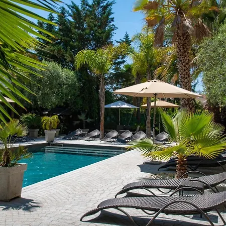 Golden Tulip De Paris מלון 4*