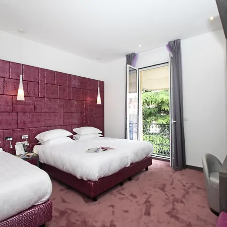 Golden Tulip De Paris מלון