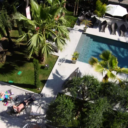 Golden Tulip De Paris Otel 4*