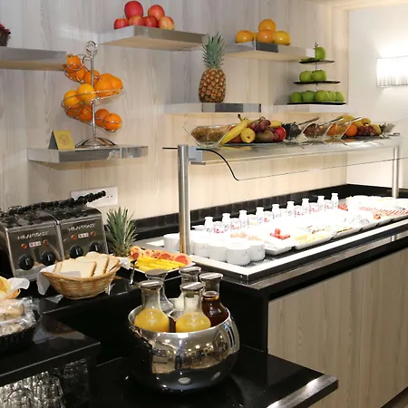 Golden Tulip De Paris Cannes