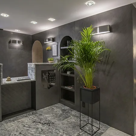 Golden Tulip De Paris Cannes