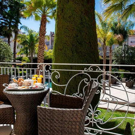 Hotel Golden Tulip De Paris 4*