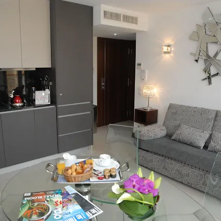 Golden Tulip De Paris Cannes