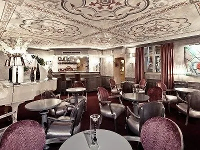 Hotel Golden Tulip De Paris