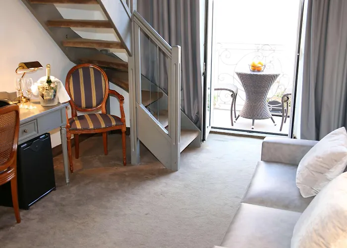 Hotel Golden Tulip De Paris