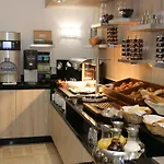 Golden Tulip De Paris 酒店 戛纳