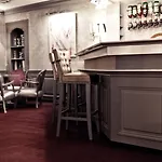 Golden Tulip De Paris 戛纳