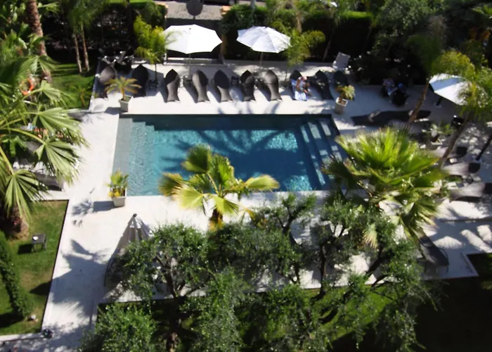 Golden Tulip De Paris Cannes