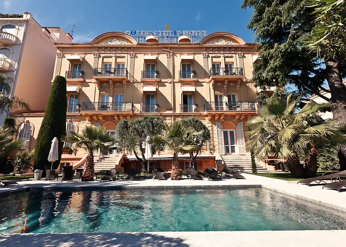Golden Tulip De Paris 4*