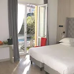 Otel Golden Tulip De Paris Cannes