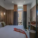 Golden Tulip De Paris