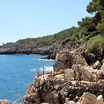 Golden Tulip De Paris Cannes